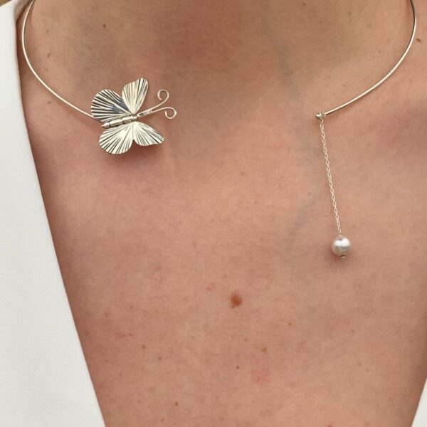 Κολιέ πεταλούδα με πέρλα