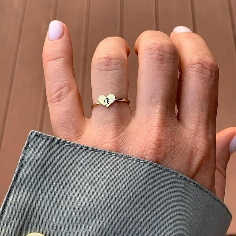 Δαχτυλίδι με σχέδιο καρδιά ♥️